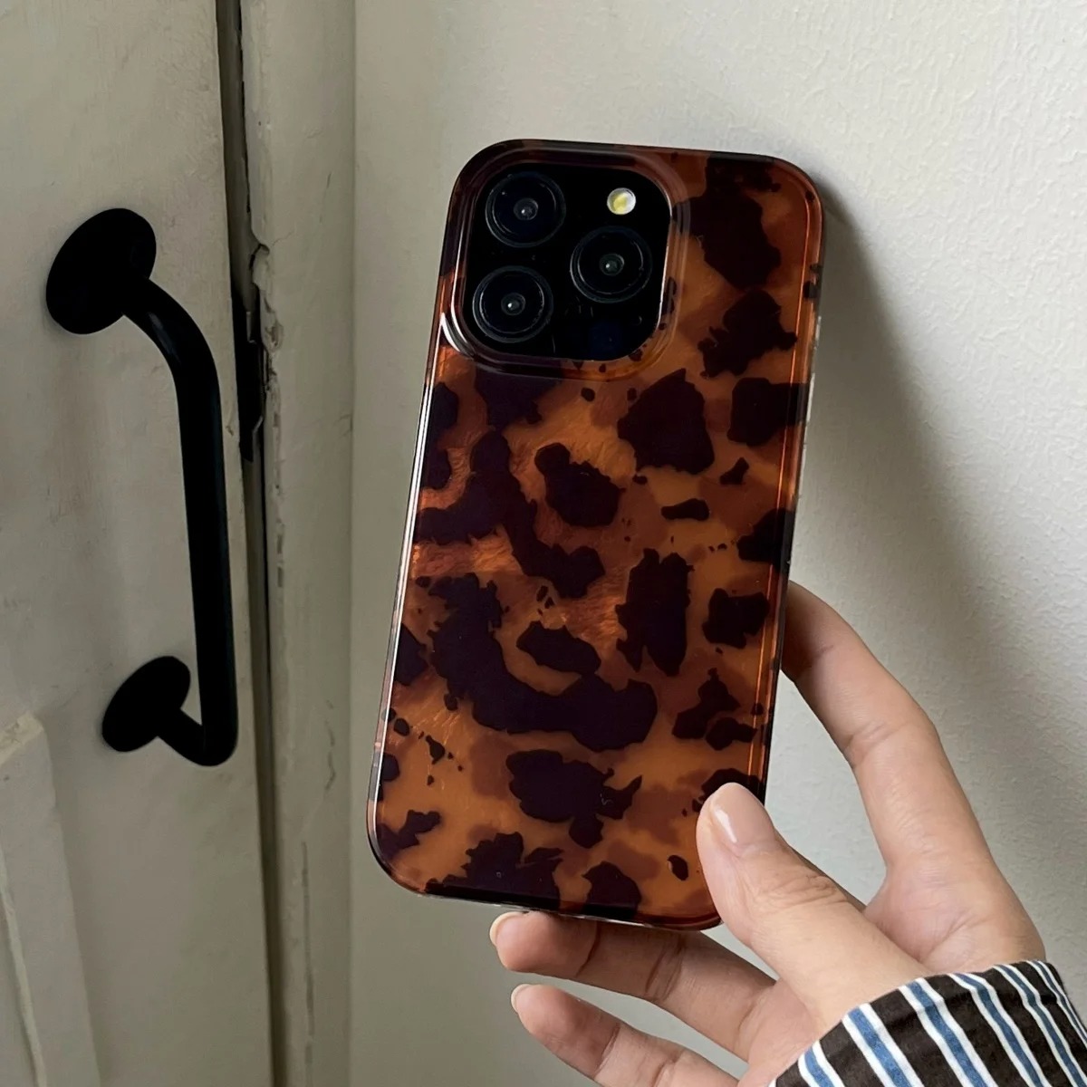 Retro Amber Texture Laser Phon - đánh giá và giá Phone Cases Iphone 17